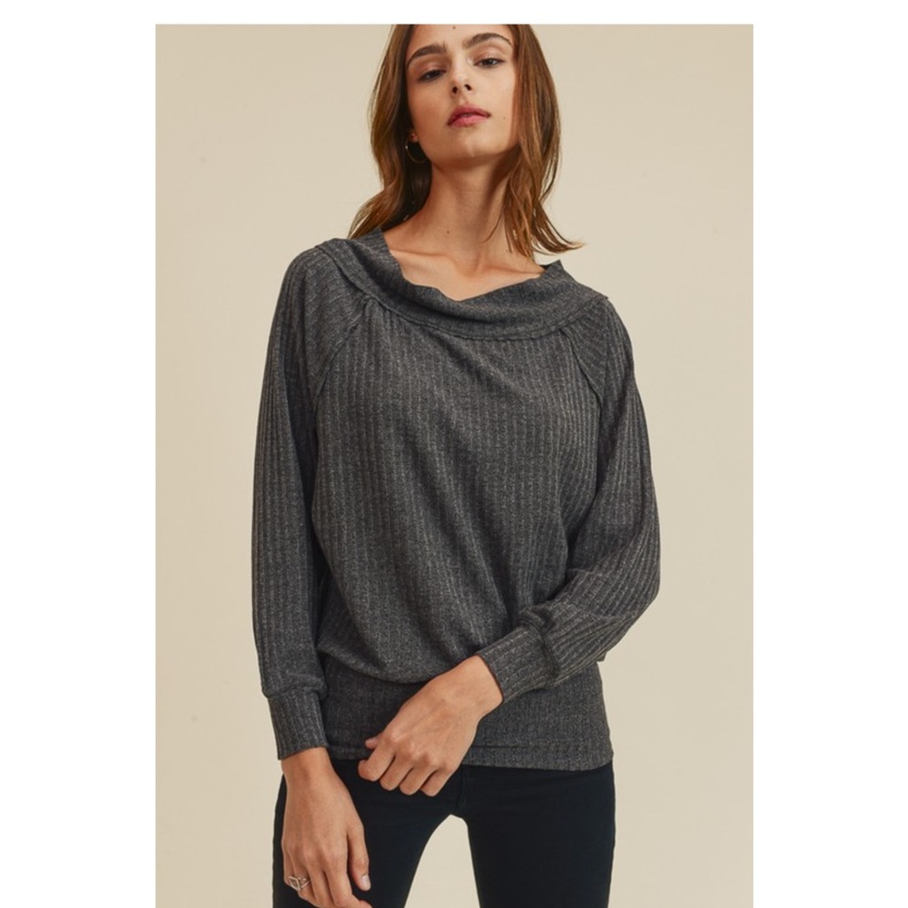 Charcoal Gray off the shoulder Knit Top NWT In Loom - Picture 6 of 8